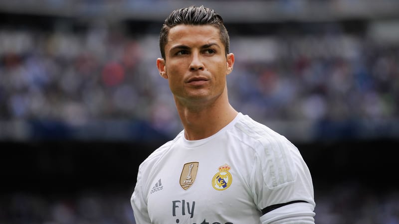 Điểm mặt TOP 8 cầu thủ huyền thoại của Real Madrid xuất sắc nhất